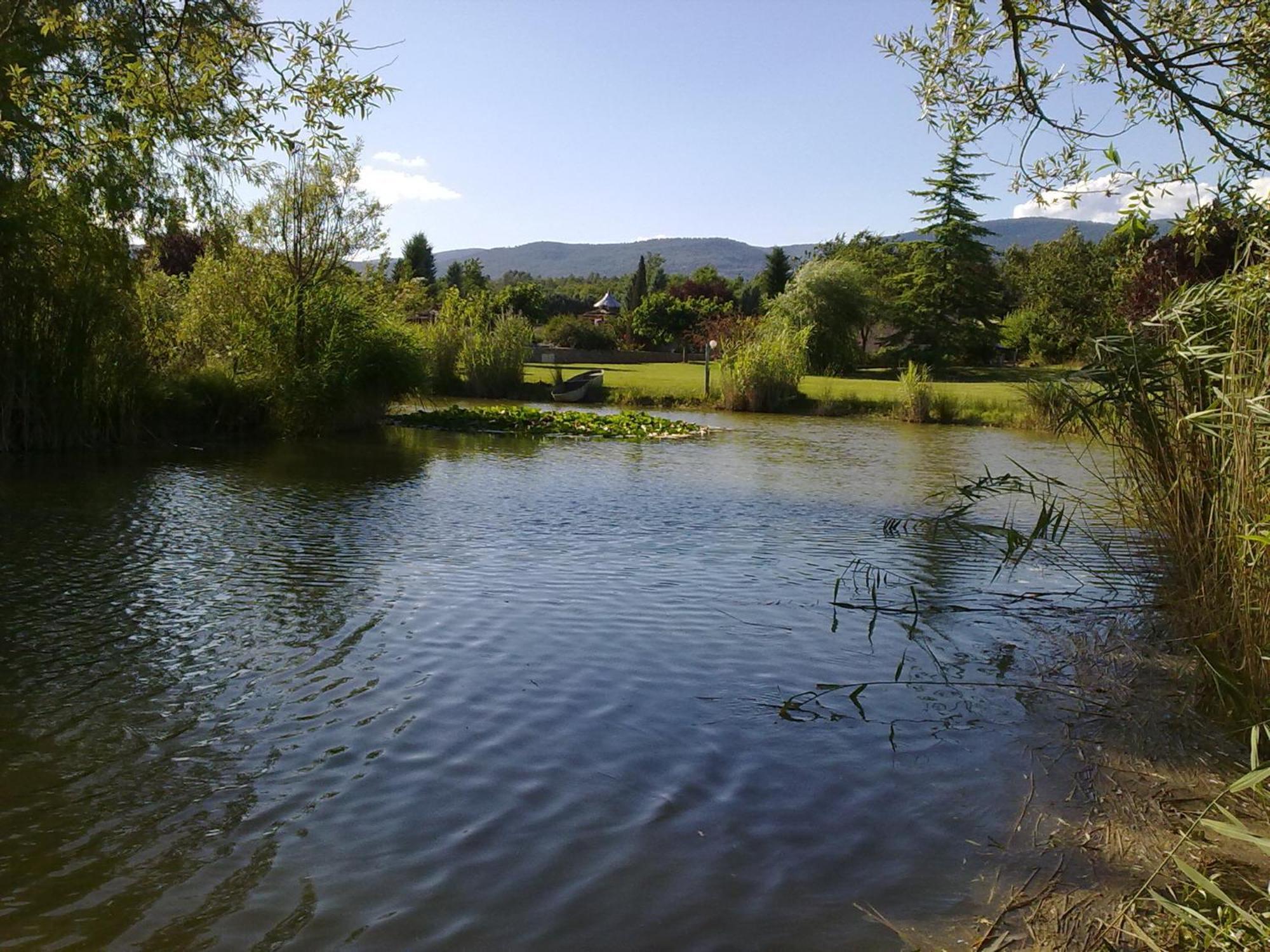 Domaine De La Begude Hotel Les Saquetons Kültér fotó